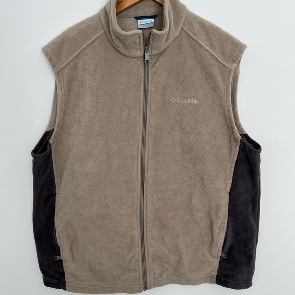 Columbia Men's Tan and Gray Sleeveless Fleece Vest size XL - Picture 2 of 6